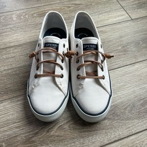 Sperry size 7.5